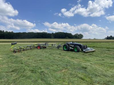 Kõrge automatiseeritus ja autonoomsus põllumajanduses: CLAAS ja AgXeed uurivad autonoomsuse rakendusvaldkondi saagikoristuses